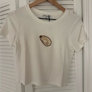 NWT Oyster Bead White Embroidered Cropped Tee